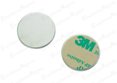 Neodymiummagneter med klebende bakside